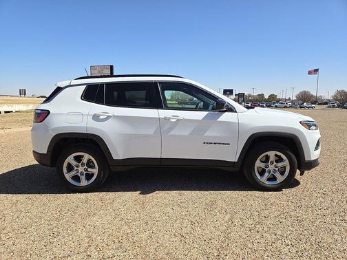 2024 Jeep Compass Latitude