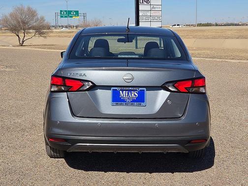 2024 Nissan Versa 1.6 S