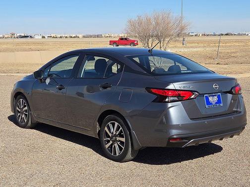 2024 Nissan Versa 1.6 S