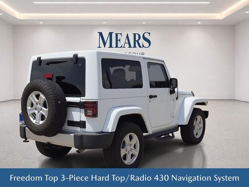 Bright White Clearcoat 2018 Jeep Wrangler JK Sahara