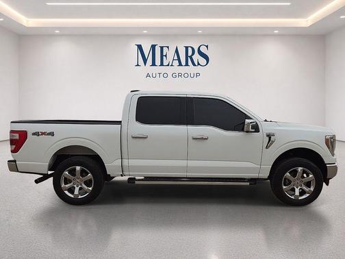 STAR WHITE METALLIC TRICOAT 2023 Ford F-150 Lariat
