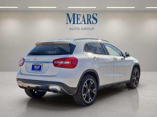 2020 Mercedes-Benz GLA 250 Base