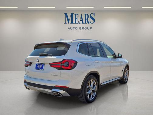 2023 BMW X3 xDrive30i