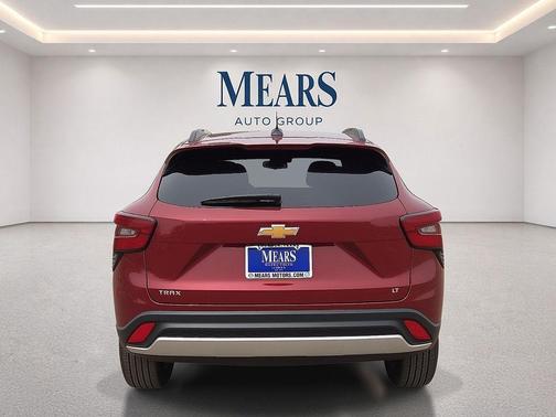 Crimson Metallic 2025 Chevrolet Trax LT