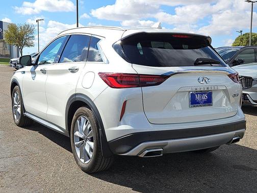 2022 INFINITI QX50 LUXE