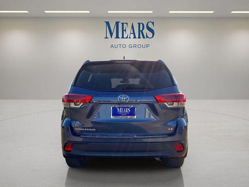 2018 Toyota Highlander LE Plus