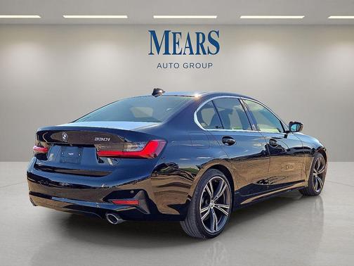 2022 BMW 330 330i