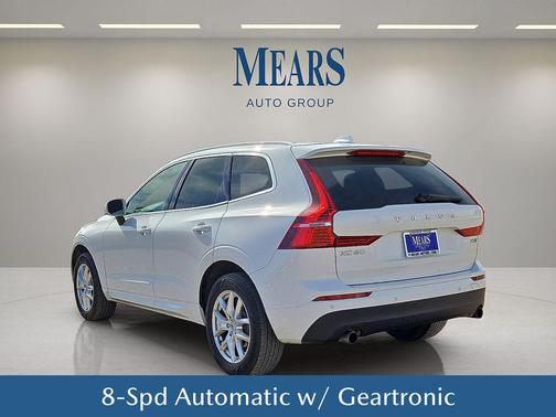 2020 Volvo XC60 T5 Momentum
