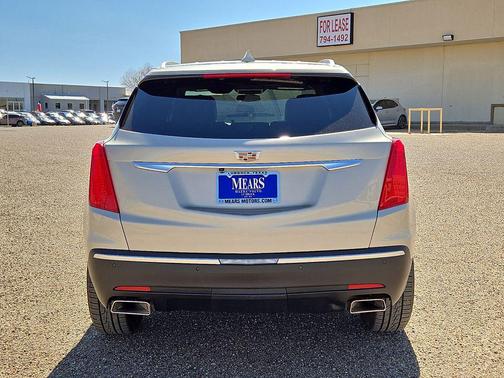 2017 Cadillac XT5 Base