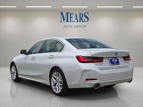 2025 BMW 330 i