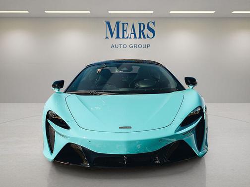 Tokyo Cyan MSO 2025 McLaren Artura Performance
