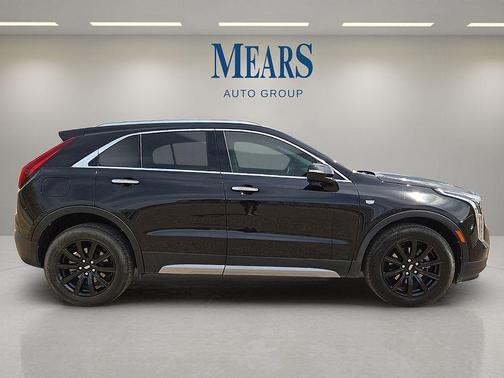 Stellar Black Metallic 2023 Cadillac XT4 Premium Luxury