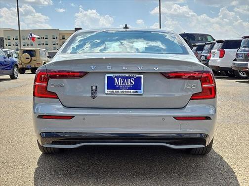 2025 Volvo S60 B5 Core
