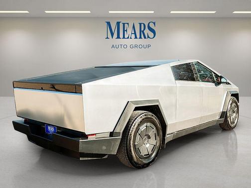 2024 Tesla Cybertruck All-Wheel Drive