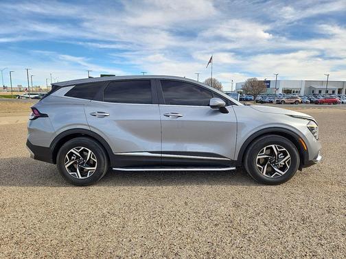 2024 Kia Sportage LX