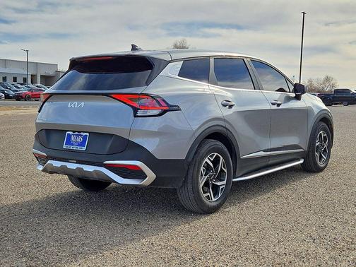 2024 Kia Sportage LX