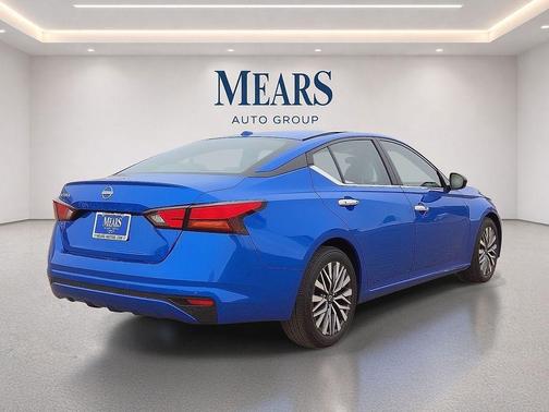 Bluestone Pearl 2025 Nissan Altima 2.5 SV