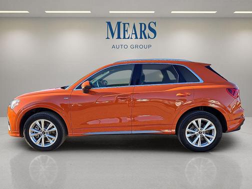 2023 Audi Q3 Premium 45 TFSI S line quattro Tiptronic