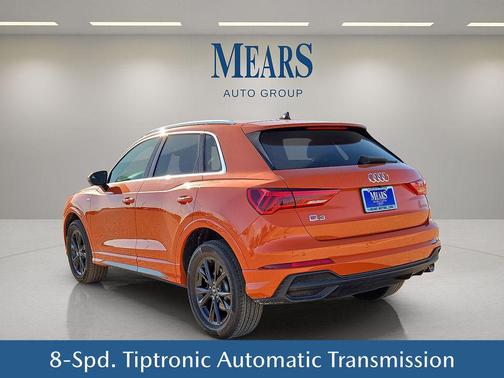 2023 Audi Q3 Premium 45 TFSI S line quattro Tiptronic