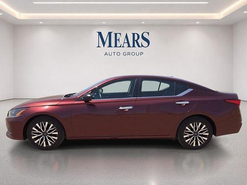 Garnet Pearl Metallic 2024 Nissan Altima 2.5 SV