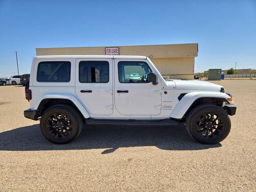 Bright White Clearcoat 2023 Jeep Wrangler 4xe Sahara