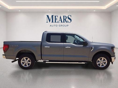 CARBONIZED GRAY METALLIC 2025 Ford F-150 XLT
