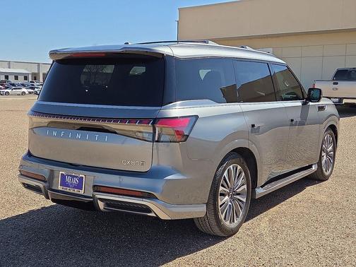 2025 INFINITI QX80 SENSORY AWD