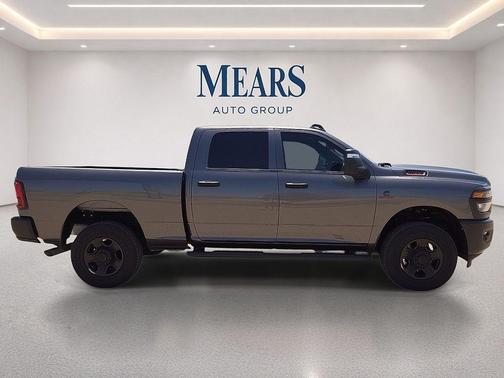 Granite Crystal Metallic Clearcoat 2025 RAM 2500 Tradesman Crew Cab 4x4 6'4' Box