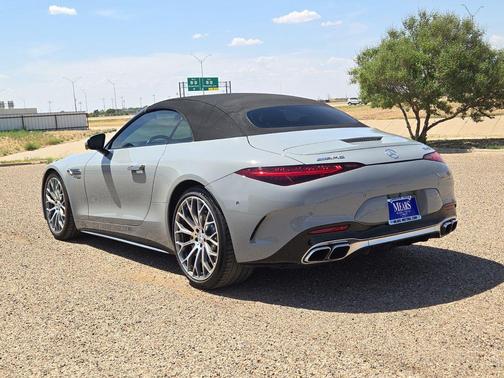 MANUFAKTUR Alpine Grey Non-Metallic 2022 Mercedes-Benz AMG SL 63 Base