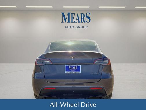 2021 Tesla Model Y Long Range Dual Motor All-Wheel Drive