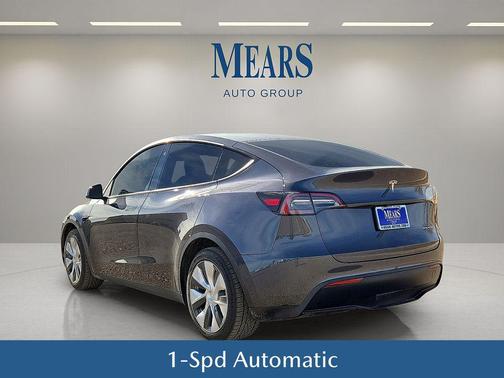 2021 Tesla Model Y Long Range Dual Motor All-Wheel Drive