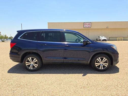 Obsidian Blue Pearl 2017 Honda Pilot EX