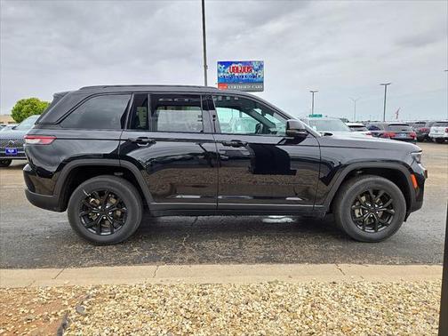 2024 Jeep Grand Cherokee Altitude