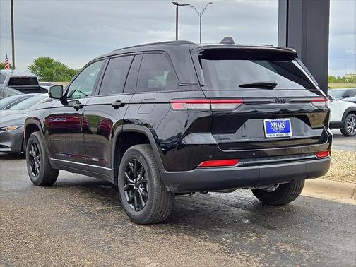 2024 Jeep Grand Cherokee Altitude