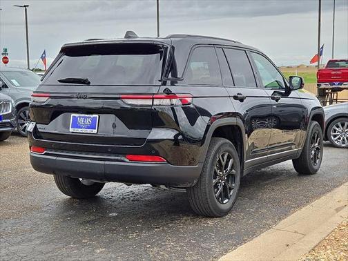 2024 Jeep Grand Cherokee Altitude