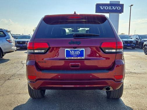 2020 Jeep Grand Cherokee Altitude