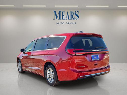 2025 Chrysler Pacifica L