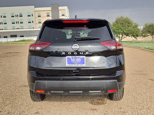 Super Black 2025 Nissan Rogue SV