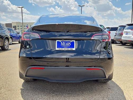 2024 Tesla Model Y Long Range Dual Motor All-Wheel Drive