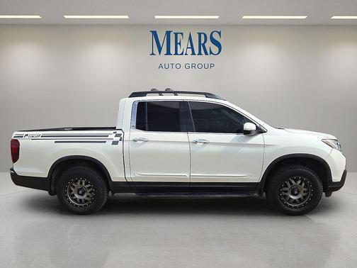 2017 Honda Ridgeline RTL-E