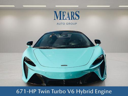 2025 McLaren Artura Performance