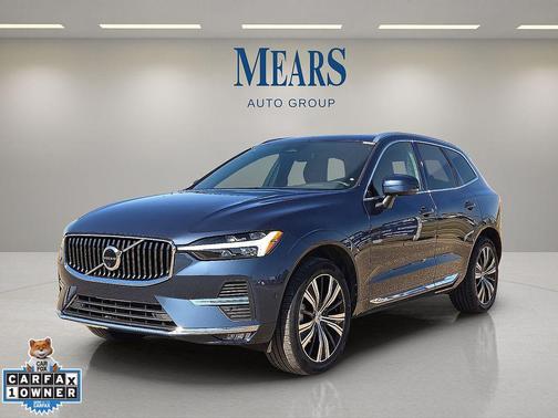 2023 Volvo XC60 B5 Plus Bright Theme