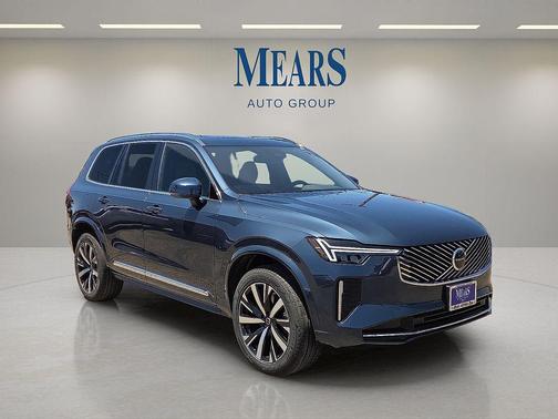 2026 Volvo XC90 B5 Core