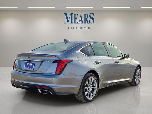 2023 Cadillac CT5 Premium Luxury