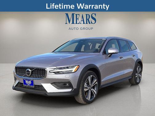 Aurora Silver 2026 Volvo V60 Cross Country Plus, B5 AWD Gas (mild hybrid)