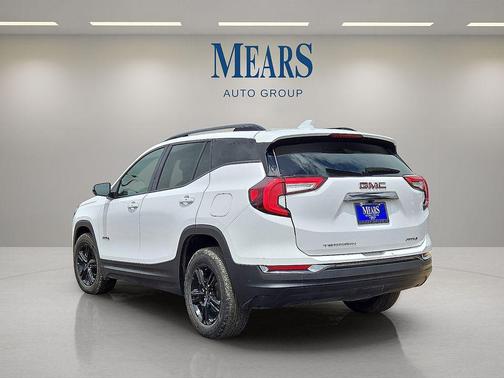 2023 GMC Terrain AWD AT4