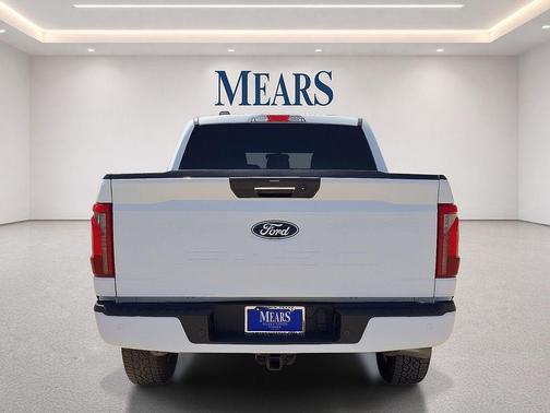 OXFORD WHITE 2024 Ford F-150 XLT