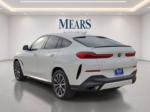 Alpine White 2026 BMW X6 xDrive40i