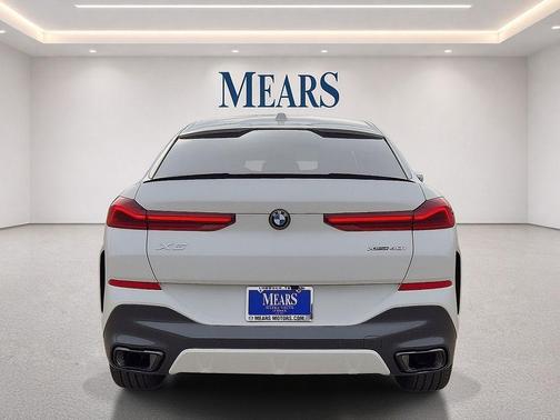 Alpine White 2026 BMW X6 xDrive40i