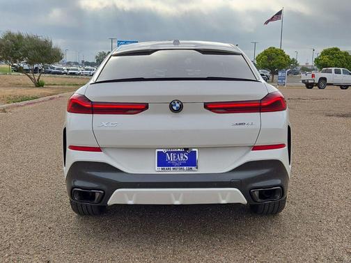 Alpine White 2026 BMW X6 xDrive40i